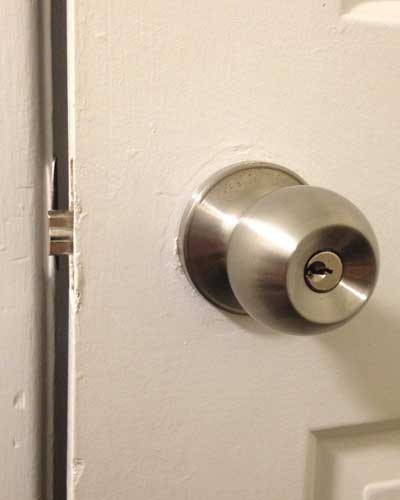 door-knob-unlock