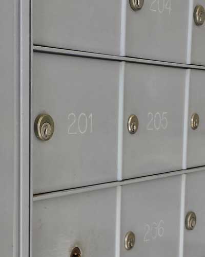 mailboxes-lock-change